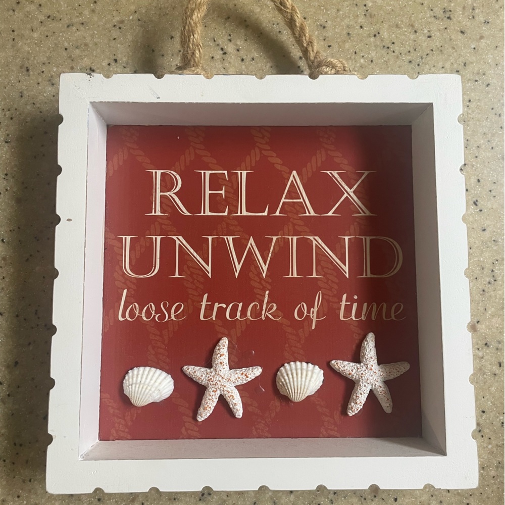 Beach sign white with rope handle
